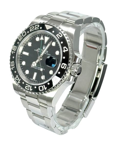Rolex GMT Master II 116710 LN Image 2